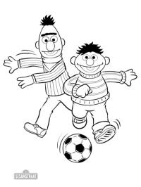 Bernt og Erling spiller fotball
